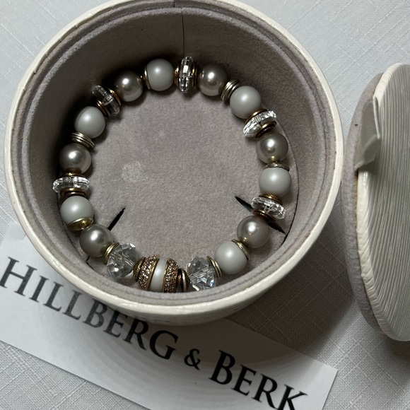 Hillberg & Berk stretch bracelet natural stones, Swarovski crystals. Versatile! - Picture 1 of 8